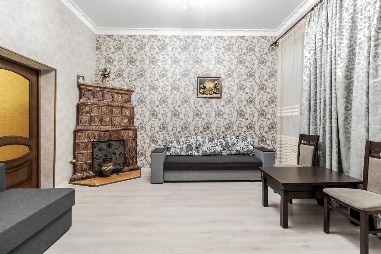 Art Balabana Apartment Lviv Exteriör bild